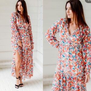 NWOT Floral Ruffled Tiered long sleeve Maxi Dress Size Medium